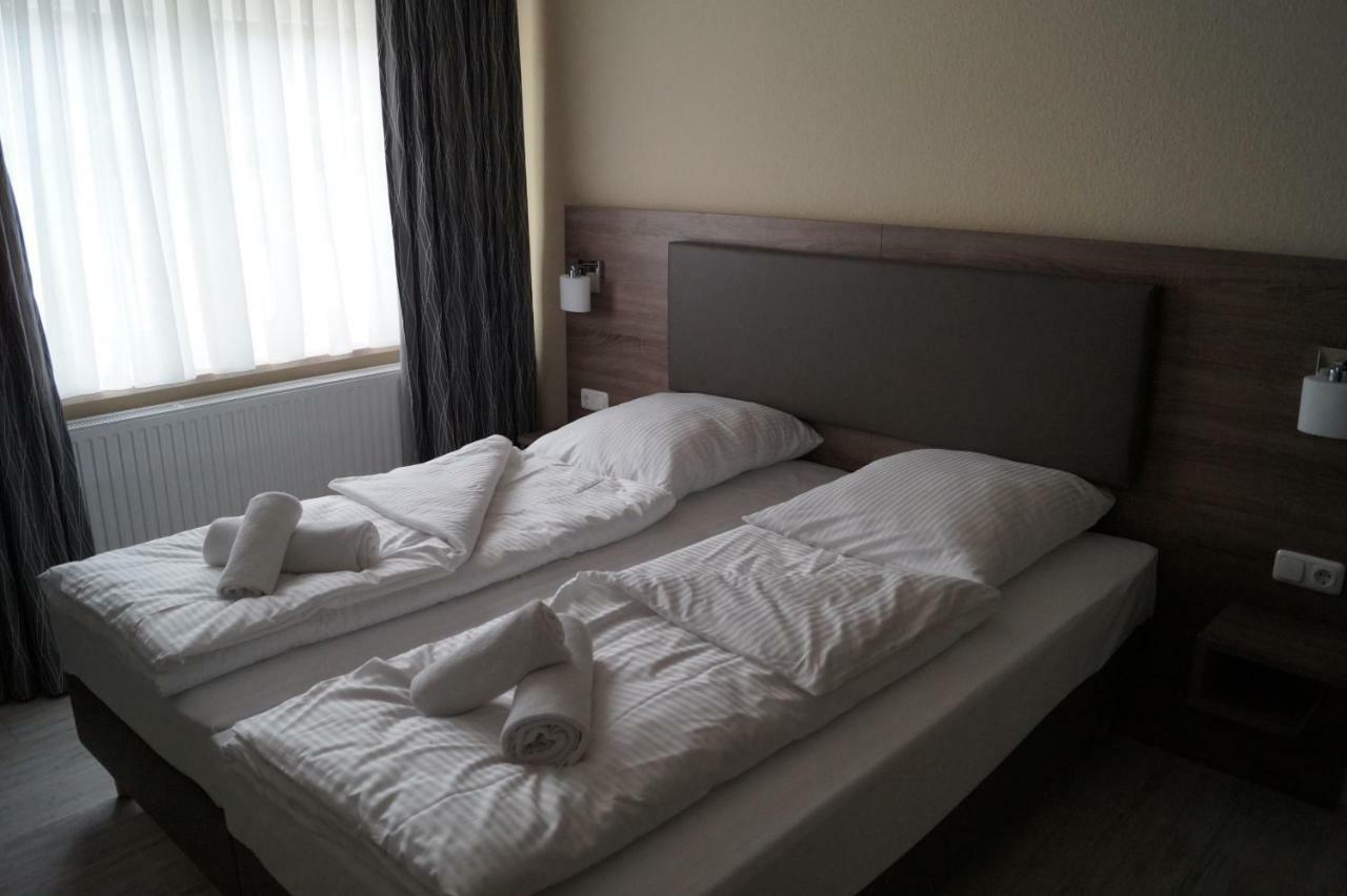 Hotel Tini Bad Fallingbostel Exterior photo
